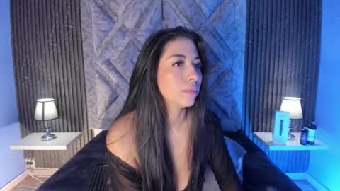 hannyk_ online show from 03.12.26