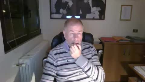 hanscooper online show from 11.18.25