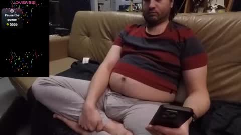 hansomeman2015 online show from 01.26.25