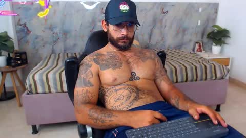 Snapshot of hanz_col chatting on 04.24.26 hanz_col online show from 04.24.26