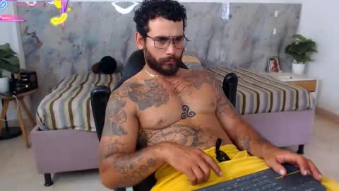 Snapshot of hanz_col chatting on 04.24.26 hanz_col online show from 04.24.26
