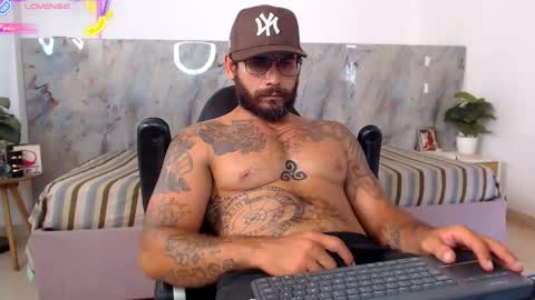 Snapshot of hanz_col chatting on 05.04.26 hanz_col online show from 05.04.26