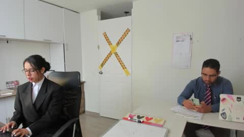 Snapshot of happerquinn_mrhale chatting on 11.23.25 Happer Quinn Mr Hale online show from 11.23.25