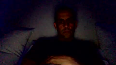 Snapshot of happy2334 chatting on 12.02.24 skysky6969 online show from 12.02.24