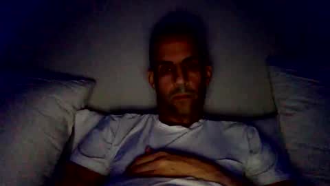 Snapshot of happy2334 chatting on 12.25.24 skysky6969 online show from 12.25.24