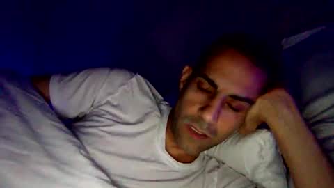 Snapshot of happy2334 chatting on 02.17.25 skysky6969 online show from 02.17.25