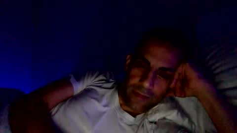 Snapshot of happy2334 chatting on 03.05.25 skysky6969 online show from 03.05.25