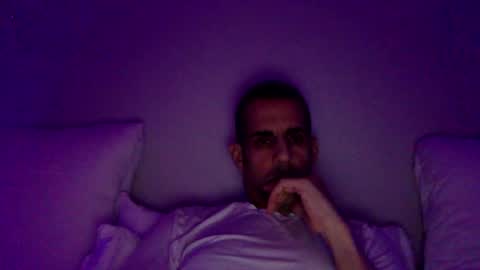 Snapshot of happy2334 chatting on 09.16.25 skysky6969 online show from 09.16.25