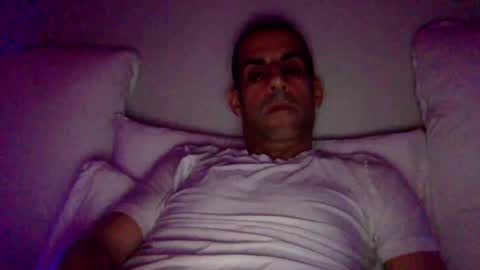 Snapshot of happy2334 chatting on 09.17.25 skysky6969 online show from 09.17.25