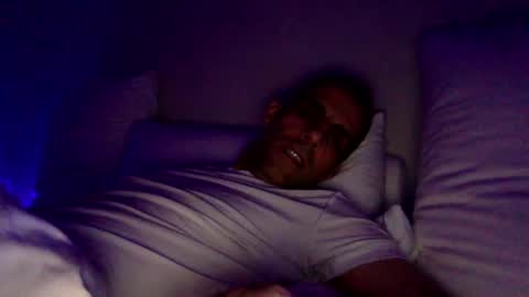 Snapshot of happy2334 chatting on 09.22.25 skysky6969 online show from 09.22.25