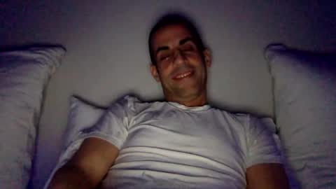 Snapshot of happy2334 chatting on 10.23.25 skysky6969 online show from 10.23.25