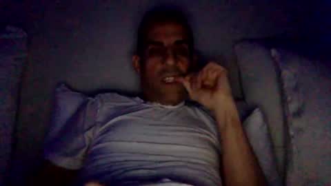 Snapshot of happy2334 chatting on 11.21.25 skysky6969 online show from 11.21.25