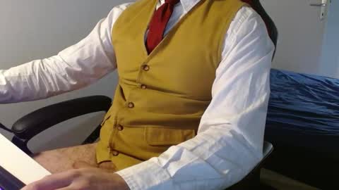 Snapshot of happyedger1 chatting on 03.13.26 Happyedger online show from 03.13.26