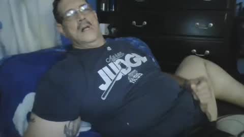 happyhappy4 online show from 10.08.25