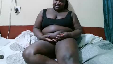 happysonia online show from 02.25.25