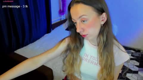 Snapshot of happystephanie chatting on 03.02.25 Stephanie online show from 03.02.25