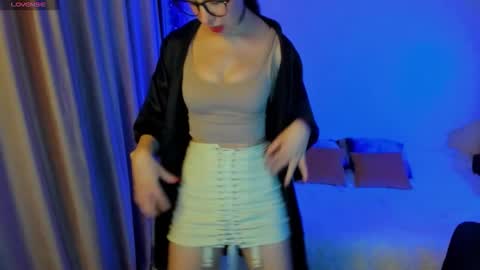 Snapshot of happystephanie chatting on 10.10.25 Stephanie online show from 10.10.25