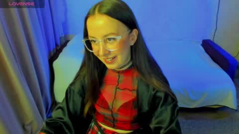Stephanie online show from 05.22.26