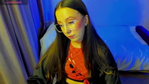 Stephanie online show from 06.18.26