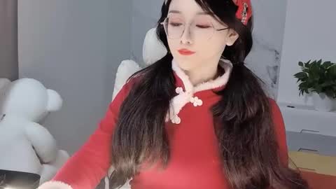 Daisy online show from 02.21.25