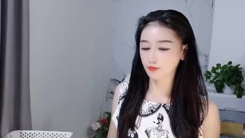 Snapshot of happysweety1688 chatting on 10.16.25 happysweety1688 online show from 10.16.25