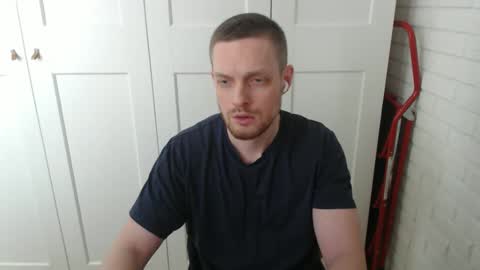 Snapshot of happyvelvetpaw chatting on 01.16.26 happyvelvetpaw online show from 01.16.26