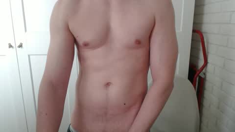 Snapshot of happyvelvetpaw chatting on 02.15.26 happyvelvetpaw online show from 02.15.26