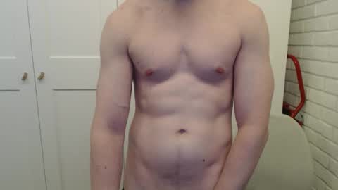 Snapshot of happyvelvetpaw chatting on 02.24.26 happyvelvetpaw online show from 02.24.26