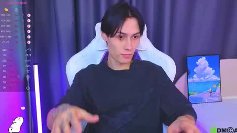 Mark online show from 11.28.25