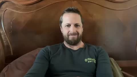 Snapshot of hard_t00l_84 chatting on 11.11.25 hard_t00l_84 online show from 11.11.25