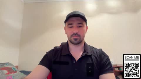 Snapshot of hard_to_obey chatting on 05.16.26 Vadim online show from 05.16.26