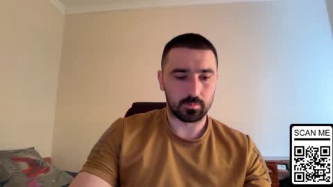 Snapshot of hard_to_obey chatting on 06.05.26 Vadim online show from 06.05.26