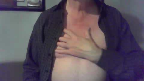 Snapshot of hardchicagoforzya chatting on 10.17.25 hardchicagoforzya online show from 10.17.25