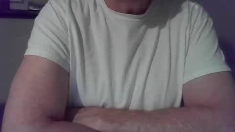 Snapshot of hardchicagoforzya chatting on 10.28.25 hardchicagoforzya online show from 10.28.25