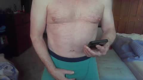 Snapshot of hardchicagoforzya chatting on 11.17.25 hardchicagoforzya online show from 11.17.25