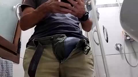 Snapshot of hardcumpleasure chatting on 09.28.25 hardcumpleasure online show from 09.28.25