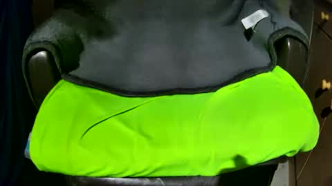 Snapshot of hardlarry chatting on 01.04.25 hardlarry online show from 01.04.25