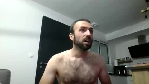 Snapshot of hardmika chatting on 09.11.25 Mika online show from 09.11.25