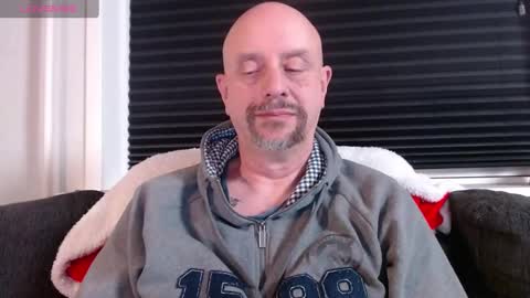 MrLazy online show from 01.05.25