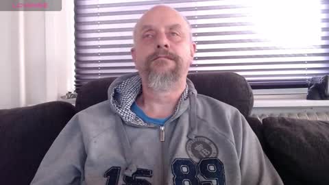 MrLazy online show from 09.21.25