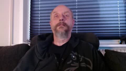 MrLazy online show from 12.15.25