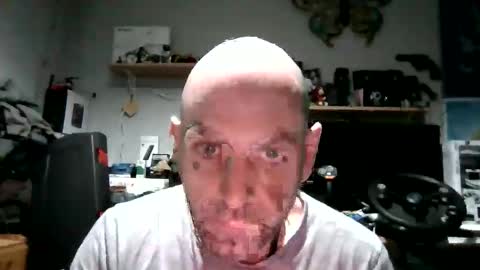 Snapshot of hardnhorny198 chatting on 02.26.26 hardnhorny198 online show from 02.26.26