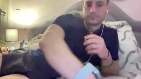 Snapshot of hardnstyle chatting on 02.20.25 HARD AND STYLE online show from 02.20.25