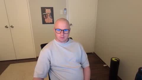 Snapshot of hardon911 chatting on 10.22.25 Stand Lee online show from 10.22.25