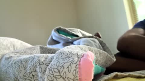 Snapshot of hardone00000 chatting on 10.25.25 hardone00000 online show from 10.25.25