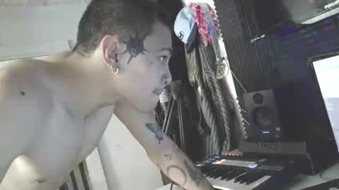 Snapshot of hardvinciisextoy chatting on 03.26.26 hardvinciisextoy online show from 03.26.26