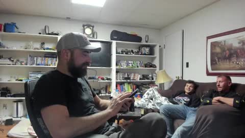 Snapshot of hardworkertn chatting on 12.30.24 hardworkertn online show from 12.30.24