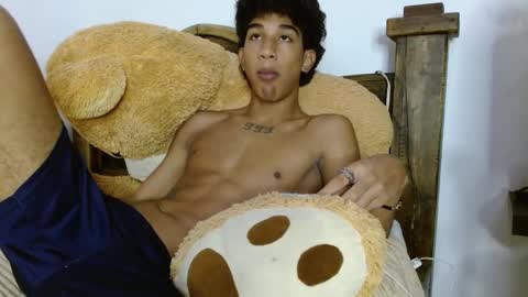 Snapshot of haresandpame_mds chatting on 01.08.25 Hares online show from 01.08.25