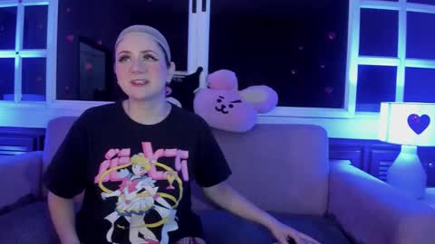 Snapshot of harimoon chatting on 02.19.26 Harimoon online show from 02.19.26