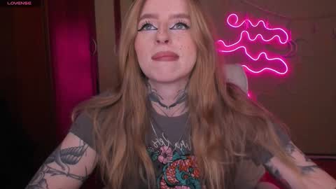 Snapshot of harley_kimm chatting on 01.26.25 Julia online show from 01.26.25